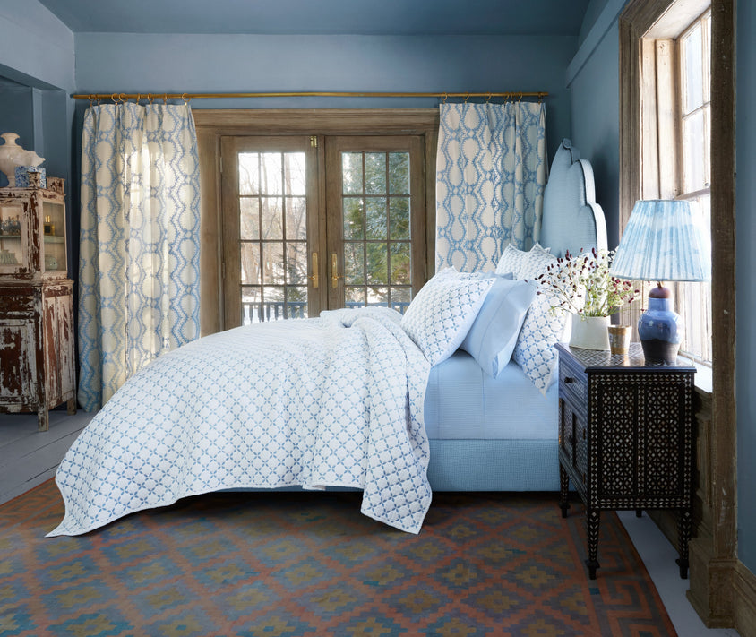 Quilts & Coverlets