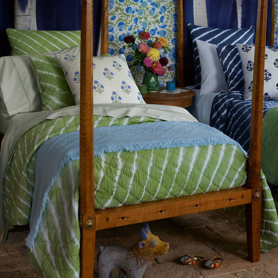 Tej Light Indigo Throw